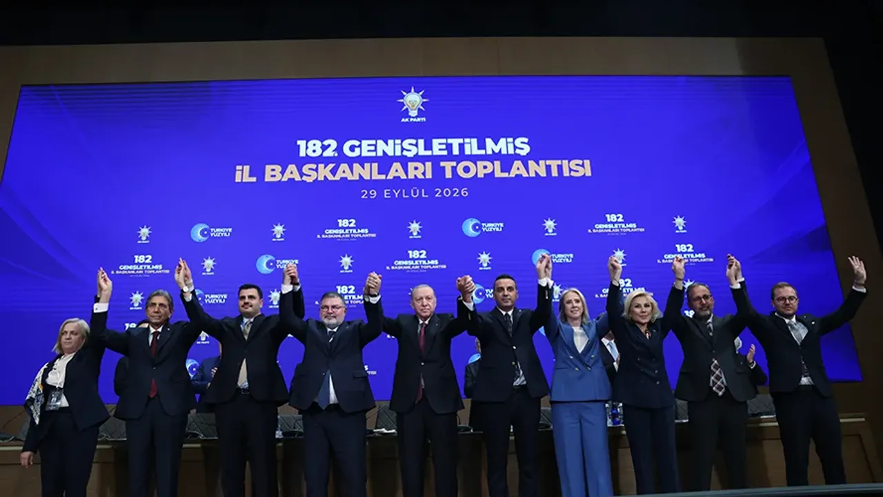 9 belediye başkanı AK Parti’ye geçti