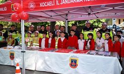 Vali Aktaş, Ulugazi İlkokulu Öğrencileriyle Gerçekleştirilen Trafik Haftası Etkinliklerine Katıldı