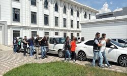 İzmit'te Silahlı Saldırı: 4 Kişi Tutuklandı, 1 Kişi Ağır Yaralı