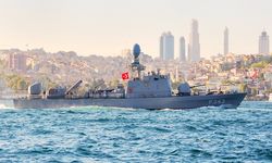 TCG Anadolu’dan Havalanan Bayraktar TB3 İlk Tatbikat Görevini Uçtu