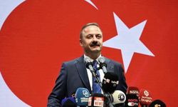 Anahtar Partisi Lideri Yavuz Ağıralioğlu Muş’ta Vatandaşlarla Buluştu