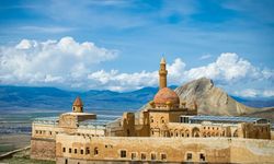 İshak Paşa Sarayı’nı UNESCO listesine taşıyacak proje başlatıldı