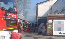 Kocaeli Gebze’de Mangal Kömürü İmalathanesinde Yangın Paniği