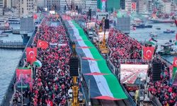 İstanbul Filistin için tek yürek oldu