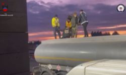 Diyarbakır’da Atık Tankerinden 32 Kaçak Göçmen Çıktı