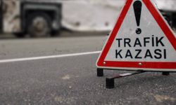 Sarıkamış’ta yolcu otobüsü kamyona çarptı çok sayıda yaralı var!