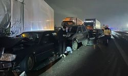 Anadolu Otoyolu’nda 16 aracın karıştığı zincirleme kaza: 6 yaralı