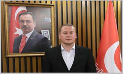 GEBZE SİYASETİNDE GENÇ YÜKSELİŞ: EMRE ÖZYÜREK FARKI