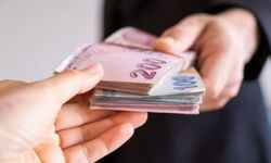 Emeklilere bayram ikramiyesi ve maaş ödemeleri başlıyor