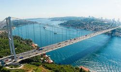 İstanbul Boğazı’nda Sis Engeli: Gemi Trafiği Çift Yönlü Askıya Alındı