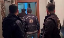 Sahte belgelerle ikamet izni aldıran 51 şüpheli yakalandı