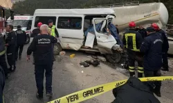 Burdur’da feci kaza: İşçi servisi ile tır çarpıştı, 7 ölü