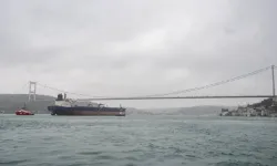 İstanbul Boğazı transit gemi geçişine kapatıldı
