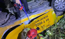 Düzce’de otomobil 50 metrelik uçuruma yuvarlandı!