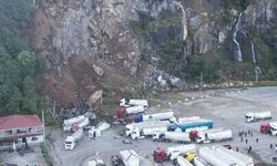 Artvin Hopa’da Tır Parkı’nda heyelan: 1 ölü