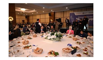 Bakan Göktaş ve Vali İlhami Aktaş, Yetim Çocuklarımızla İftar Programında Buluştu