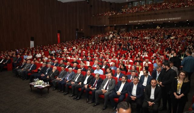 14. Kocaeli Kitap Fuarı muhteşem bir törenle açıldı