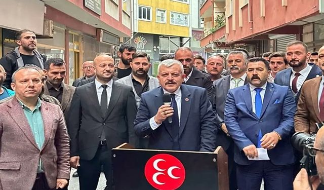 Gebze MHP  İlçe Başkanı Coşkun Öztürk göreve başladı