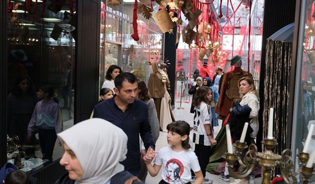 SEKA Sanat Merkezi’nde Cumhuriyet coşkusu