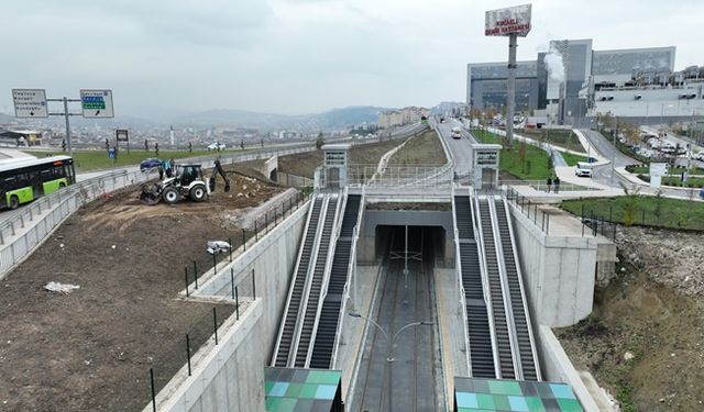 Kocaeli Şehir Hastanesi'ne ulaşımı rahatlatacak üst geçit