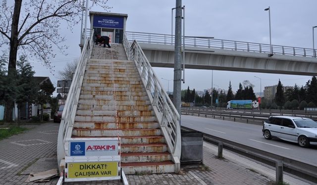 Üst geçitlere Büyükşehir eli değiyor