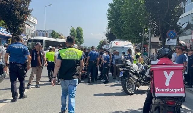 Düzce'de trafik kazası: 2 polis memuru yaralandı