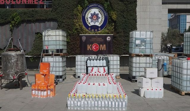 İstanbul’da 19 Ton Sahte İçki Ele Geçirildi: 9 Gözaltı