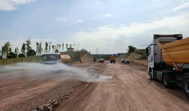 Kocaeli Büyükşehir yeni imar yolları açmaya devam ediyor