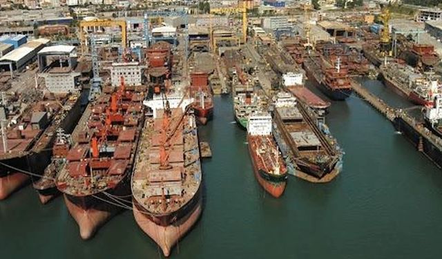 Tuzla Tersanesinde patlama: 1 işçi hayatını kaybetti, 4 yaralı