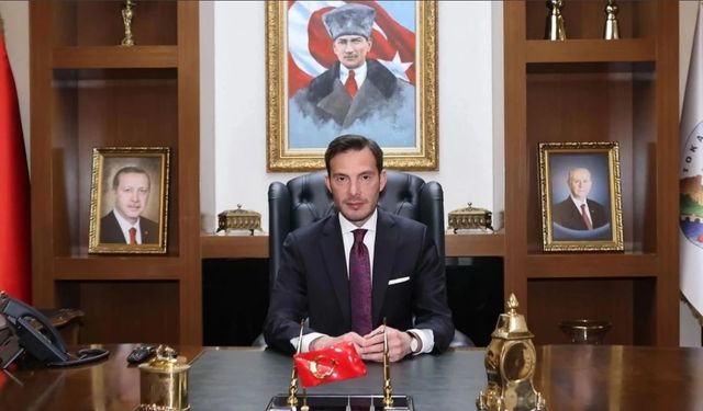 Belediye başkanının makam odasında dinleme cihazı bulundu: 2 kişi tutuklandı