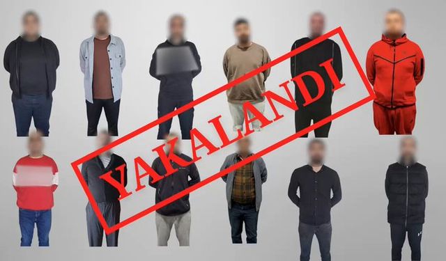 Kırmızı bültenle aranan 12 suçlu Türkiye’ye getirildi