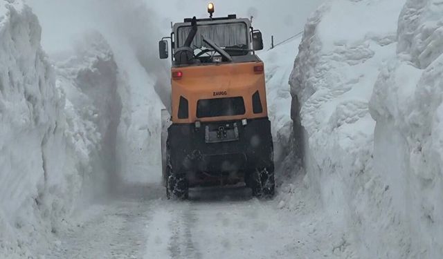 Tunceli 1,5 aydır asfalt yüzü görmedi!