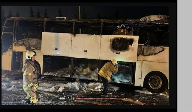 Esenler’de yolcu otobüsü alev alev yandı