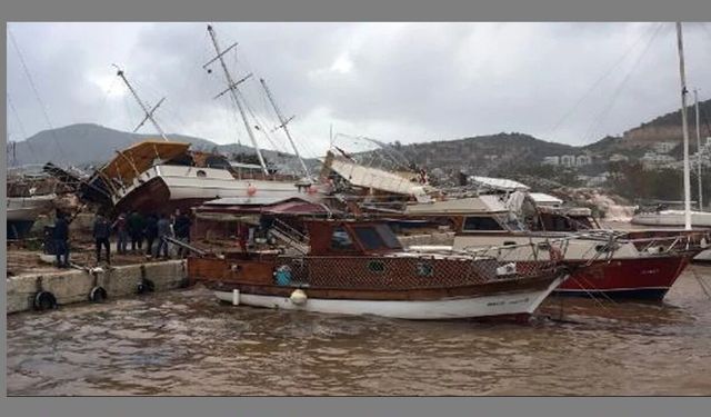 Kaş–Kumluca arasında fırtına uyarısı