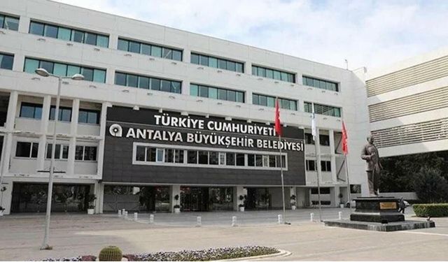 Antalya Büyükşehir’e yolsuzluk soruşturmasında yeni gözaltı