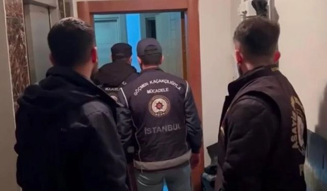 Sahte belgelerle ikamet izni aldıran 51 şüpheli yakalandı