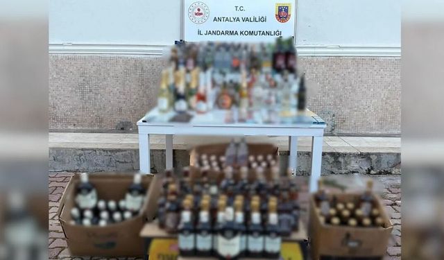 Antalya’da 1 tonu aşan kaçak alkol ele geçirildi