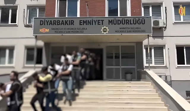 Diyarbakır’da Suç Örgütüne Darbe: Elebaşının Da Aralarında Olduğu 15 Kişi Tutuklandı
