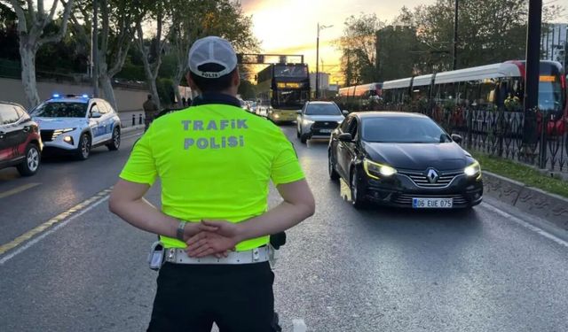 İstanbul’da huzur operasyonlarında 1018 şüpheli yakalandı