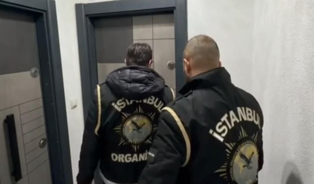 Suç Örgütlerine Bilgi Sızdıran 24 Kamu Görevlisi Tutuklandı