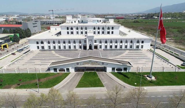 Kocaeli Emniyet Müdürlüğü’nde görev değişimi: Asayiş, KOM ve Narkotik’te yeni dönem
