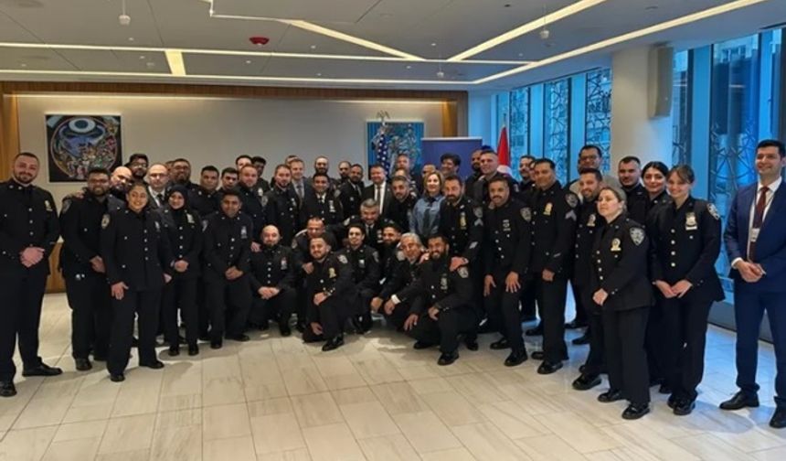 New York Türkevi’nde Türk ve Müslüman polisler bir araya geldi