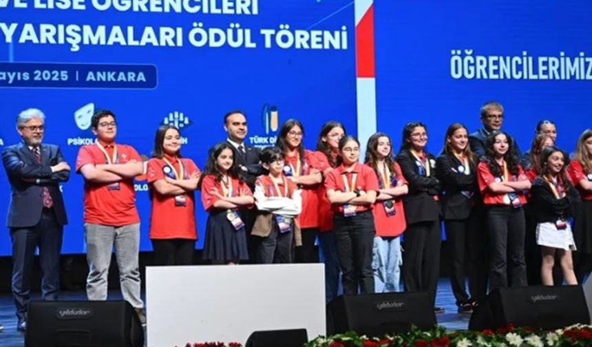 TÜBİTAK orta ve liseli öğrencilerin projelerini ödüllendirdi