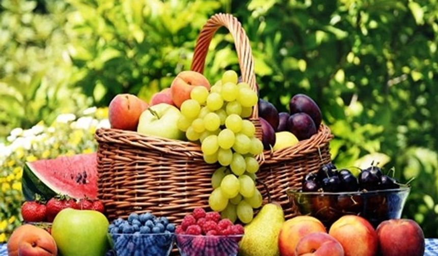 Yazın serinleten meyveler doğru tüketilmezse zehirleyebilir!