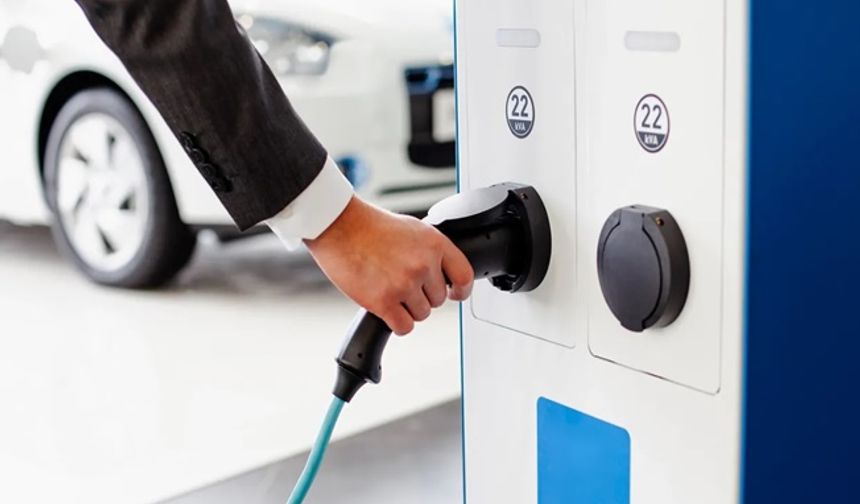 Elektrikli araç şarj altyapısı büyümeye devam ediyor
