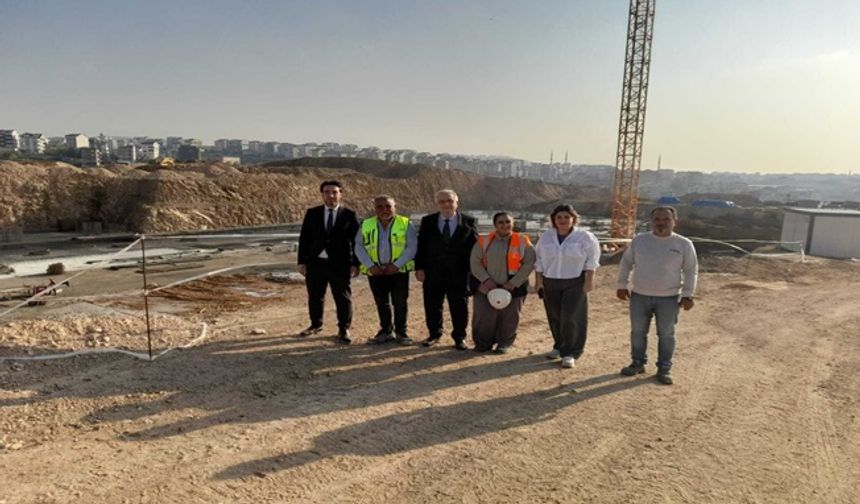 Çayırova 200 Yataklı Devlet Hastanesi İnşaatında İnceleme
