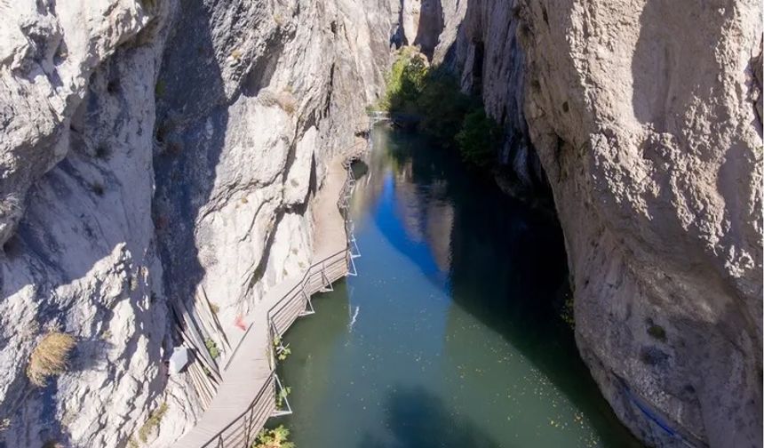 Malatya'da Darende’de içme suyu altyapısı güçleniyor