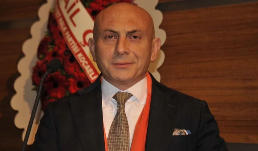 Gebze Esnaf Odası’nda Alper Demir yeniden başkan oldu!