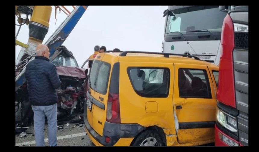 Erzurum’da meydana gelen zincirleme kazada 8 kişi ağır yaralandı