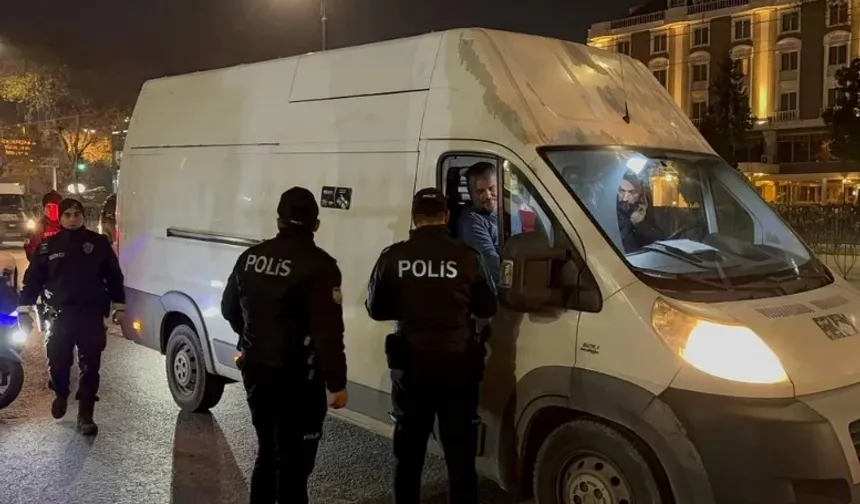 İstanbul’da “Huzur İstanbul” uygulamasında 1109 Gözaltı